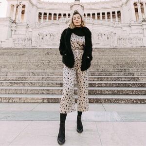 Knot Sisters Rose Shadow Print Pants